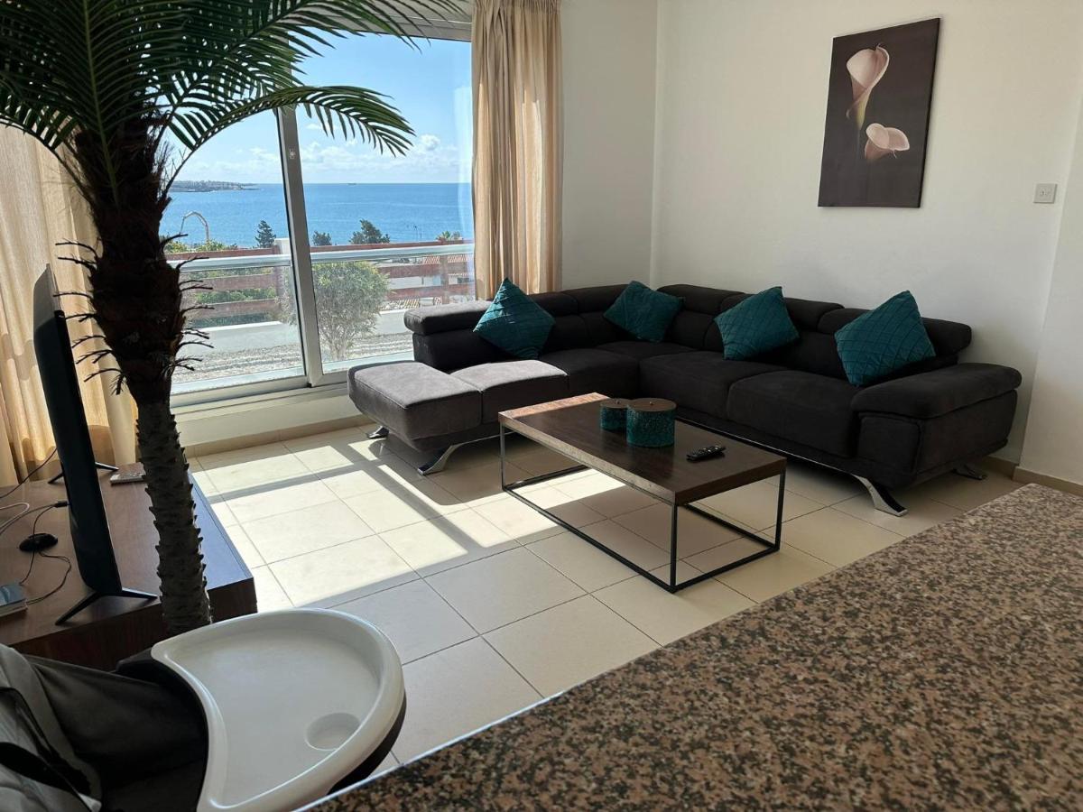 Villa Aqua Sunrise 1Km From Beach With Sea Views Coral Bay Exterior photo