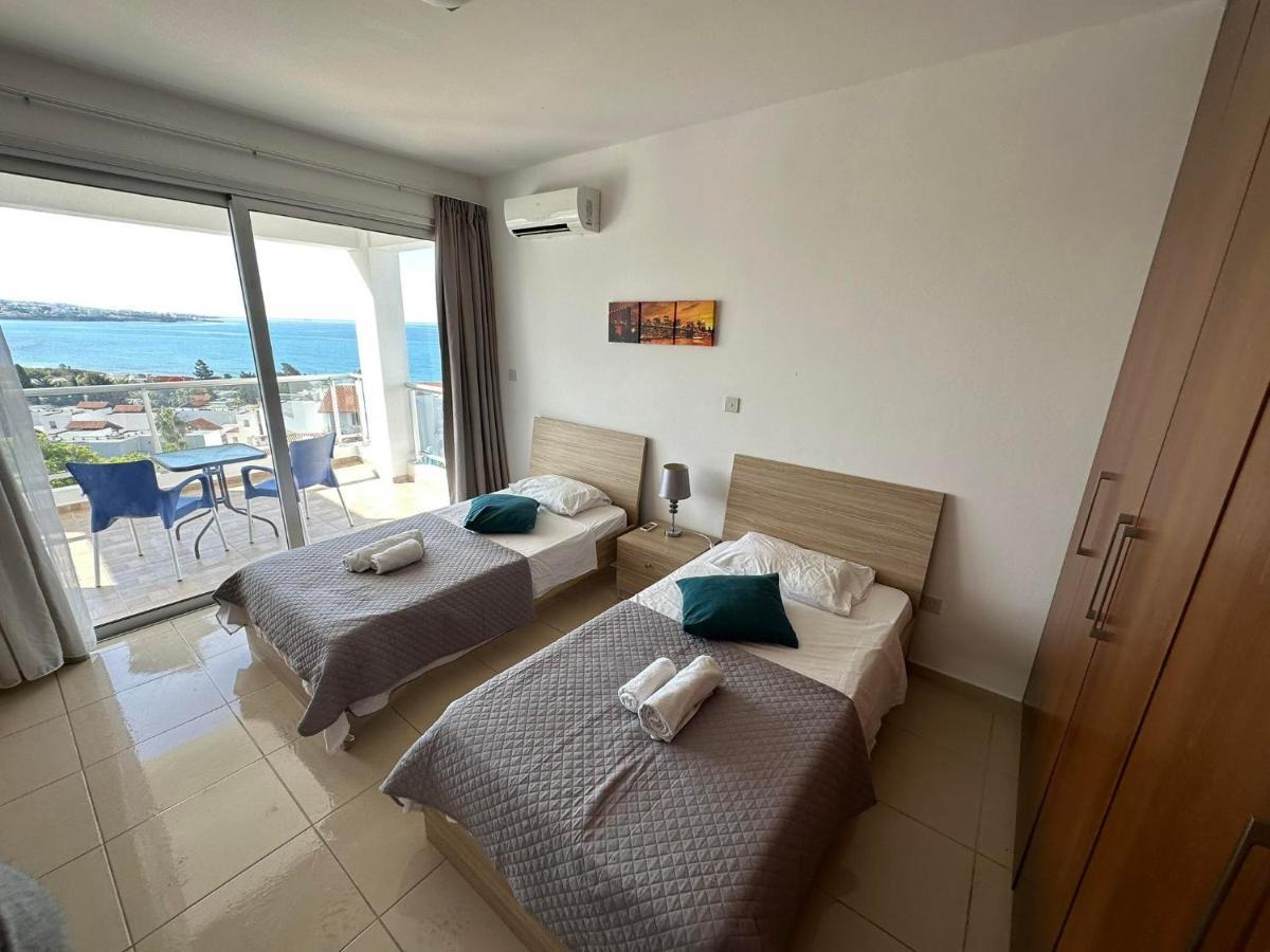 Villa Aqua Sunrise 1Km From Beach With Sea Views Coral Bay Exterior photo
